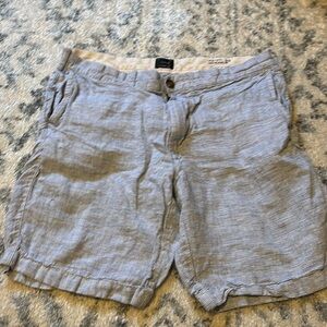 J.crew Men’s linen blend blue shorts, waist 33
